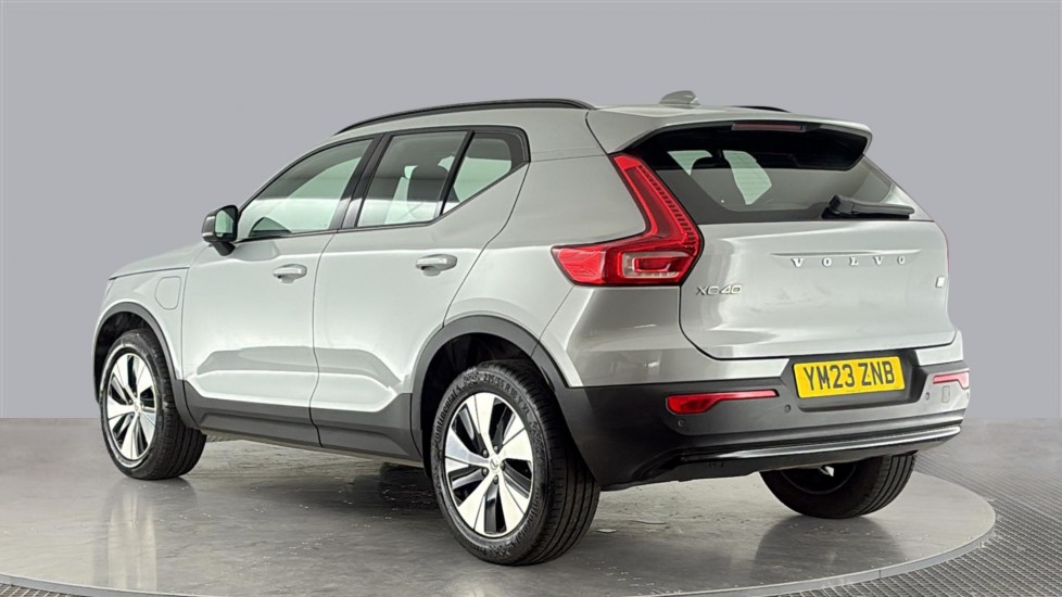 VOLVO XC40 ESTATE 1.5 T4 Recharge PHEV Plus Dark 5dr Auto