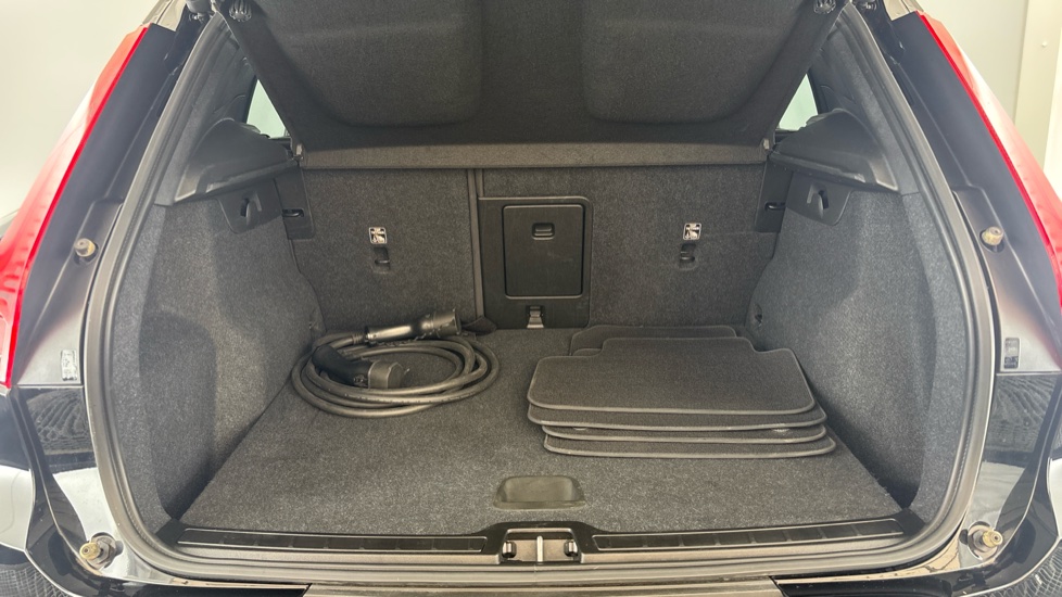 VOLVO XC40 Image 15