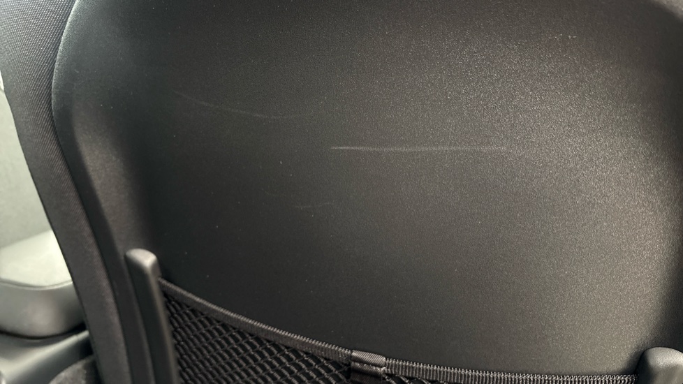 VOLVO XC40 Scratches