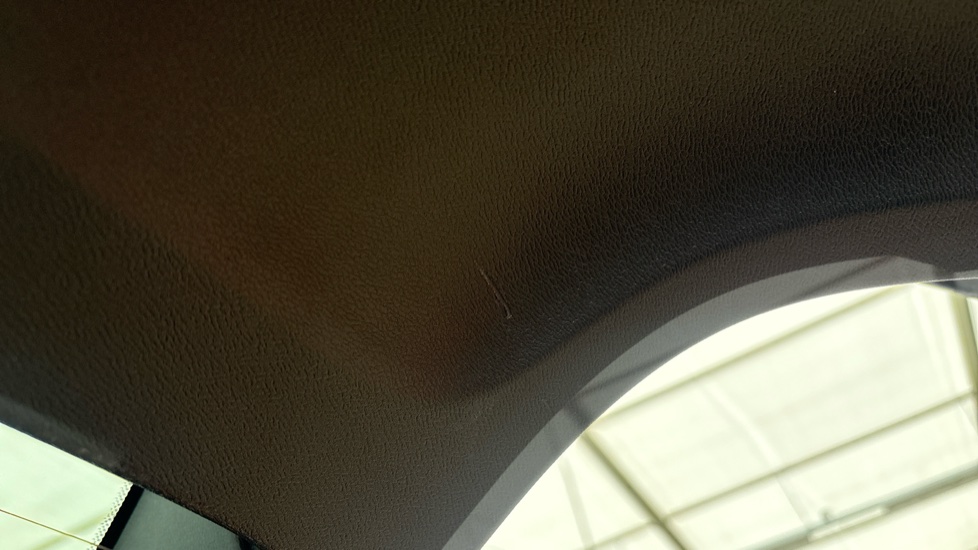 VOLVO XC40 Scratches