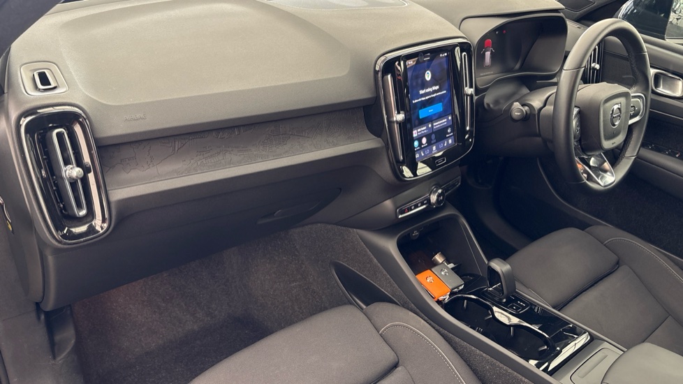 VOLVO XC40 Image 10