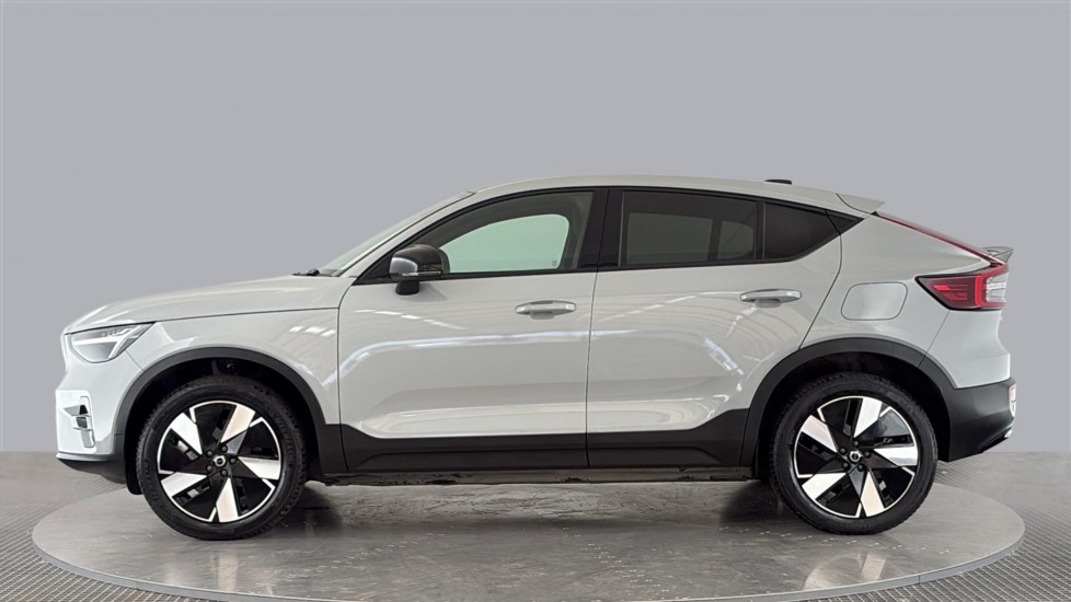 VOLVO C40 Image 2