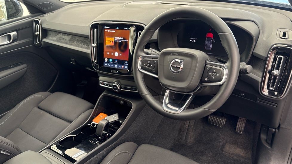 VOLVO C40 Image 9