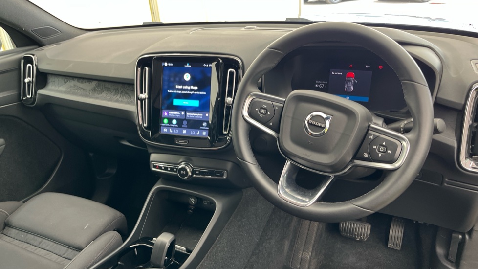 VOLVO C40 Image 9