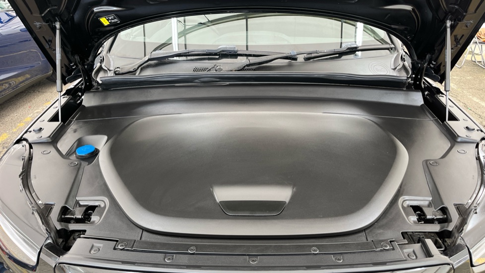 VOLVO C40 Image 16