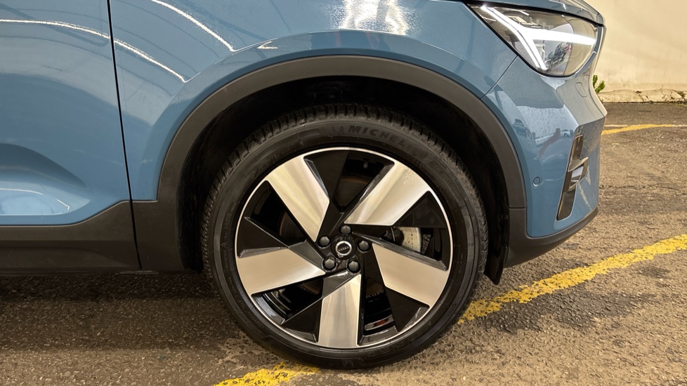 VOLVO C40 ESTATE 300kW Recharge Twin Ultimate 78kWh 5dr AWD Auto