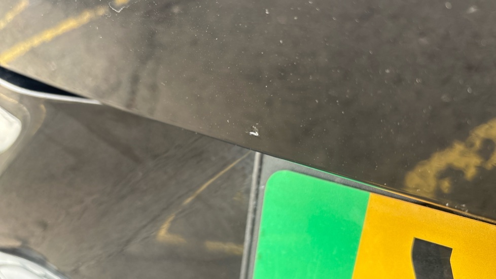 FORD MUSTANG MACH-E Chips and scratches