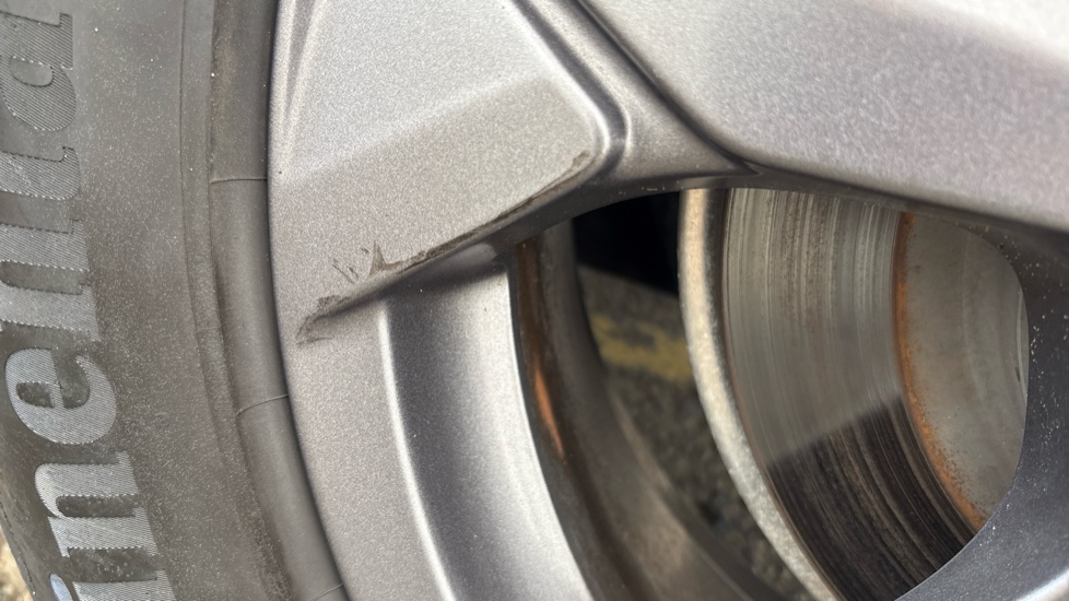 FORD MUSTANG MACH-E scuff
