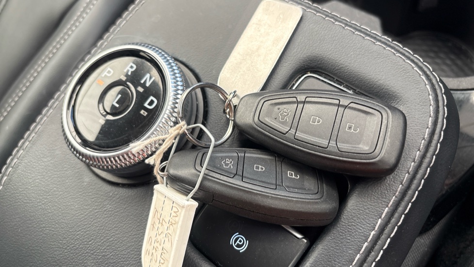 FORD MUSTANG MACH-E 2 keys