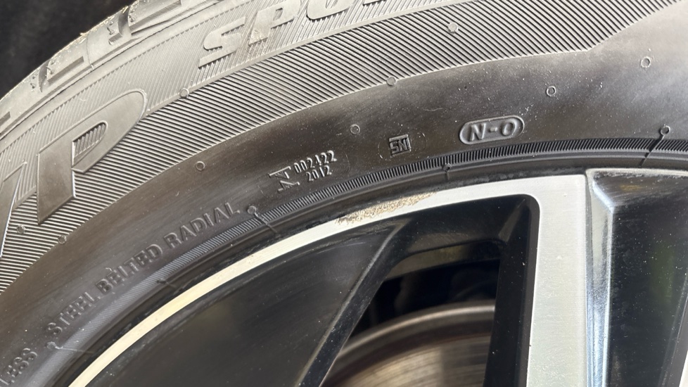 VOLVO XC90 scuff