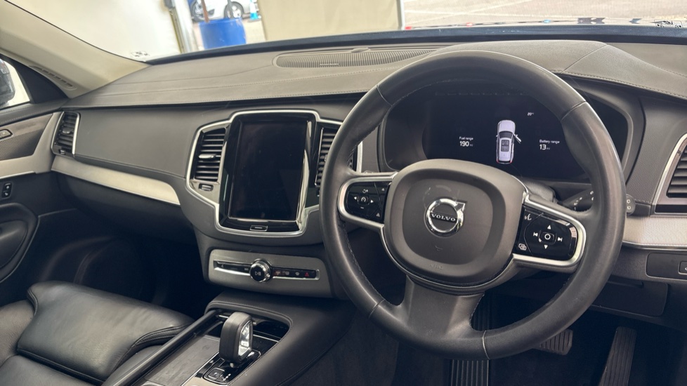 VOLVO XC90 Image 9