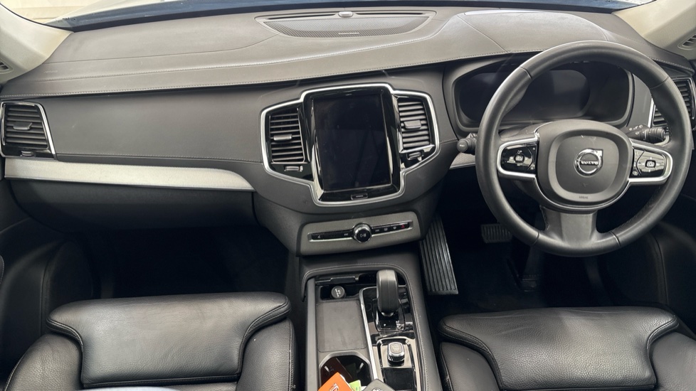 VOLVO XC90 Image 11