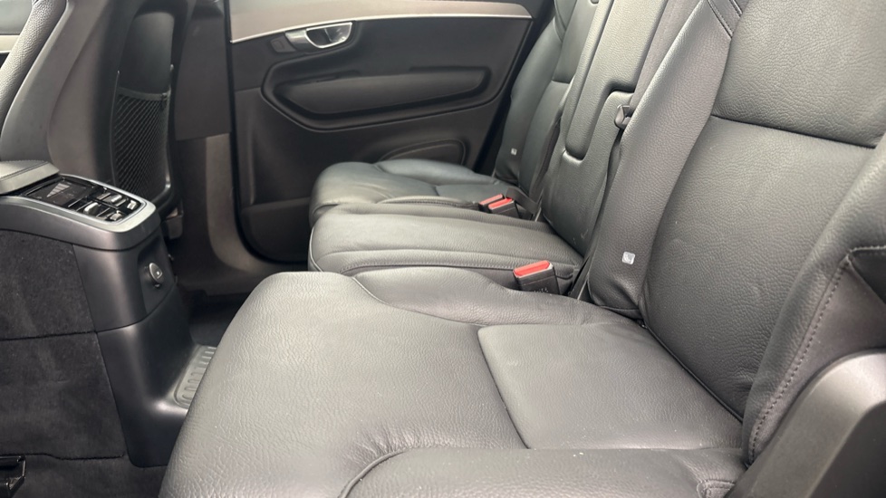 VOLVO XC90 Image 14