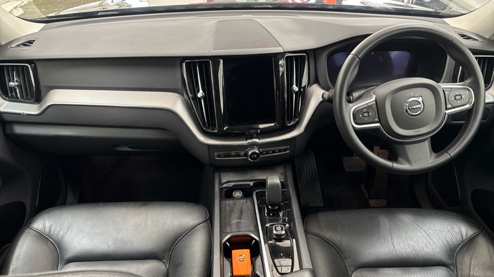 VOLVO XC60 Image 11