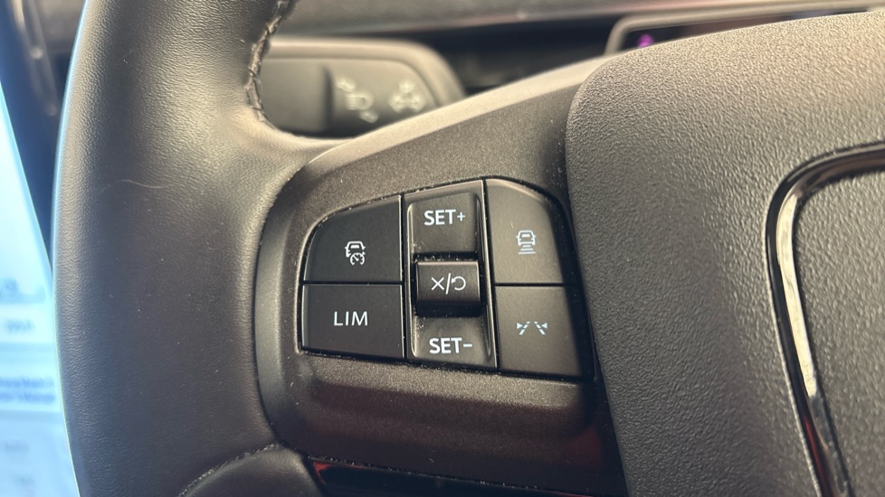 FORD MUSTANG MACH-E cruise control