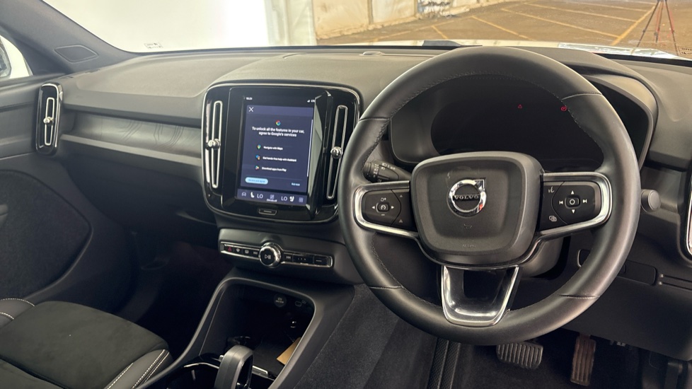 VOLVO C40 ESTATE 300kW Recharge Twin Plus 78kWh 5dr AWD Auto