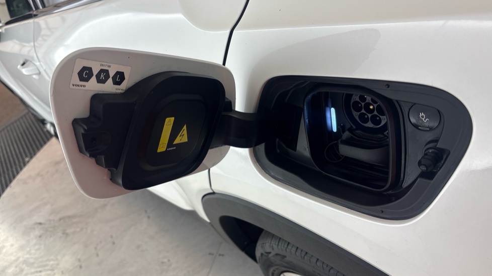 VOLVO C40 ESTATE 300kW Recharge Twin Plus 78kWh 5dr AWD Auto