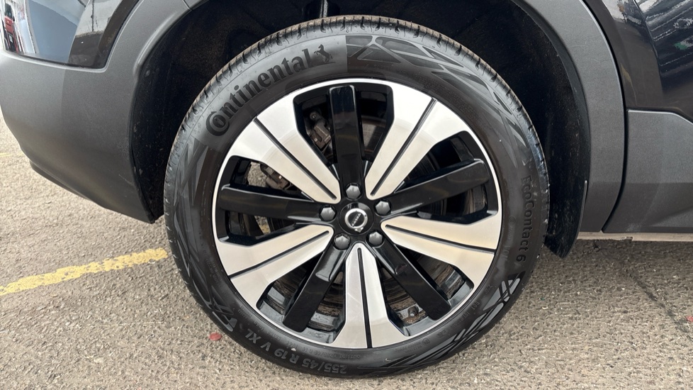 VOLVO XC40 Image 19
