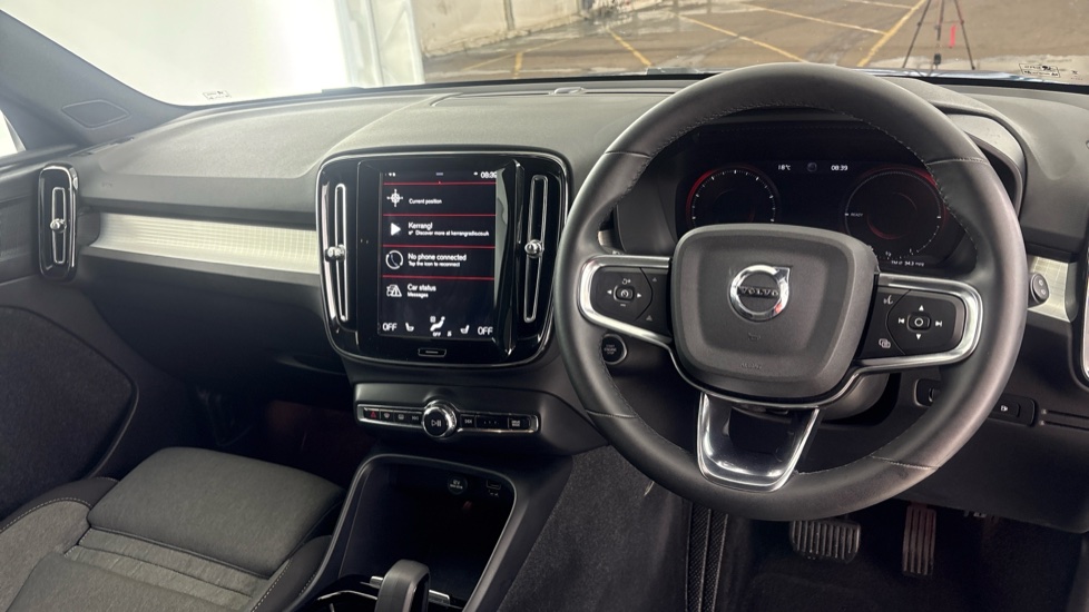VOLVO XC40 Image 9