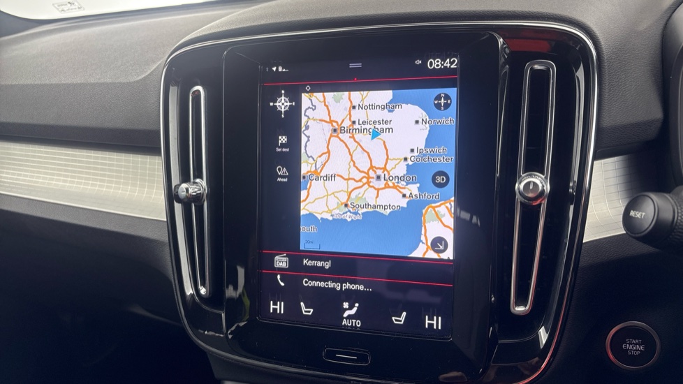 VOLVO XC40 Image 12