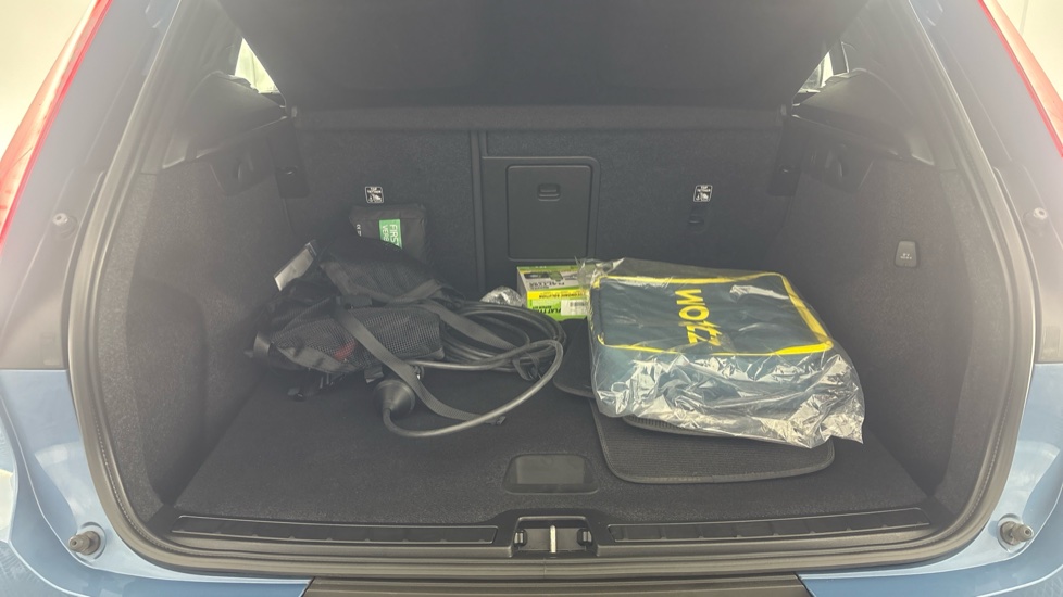 VOLVO XC40 Image 15