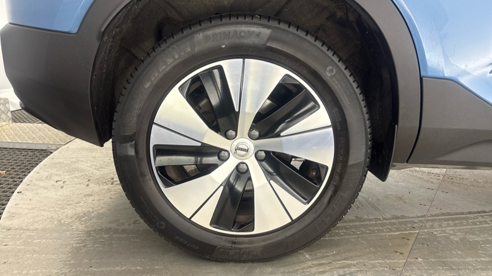 VOLVO XC40 Image 19