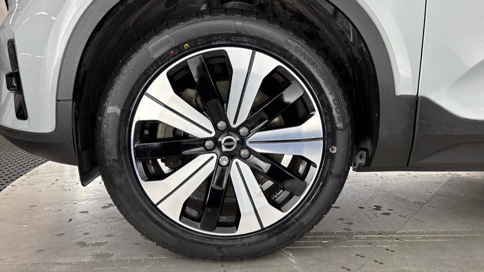 VOLVO XC40 ESTATE 1.5 T5 Recharge PHEV Ultimate Dark 5dr Auto