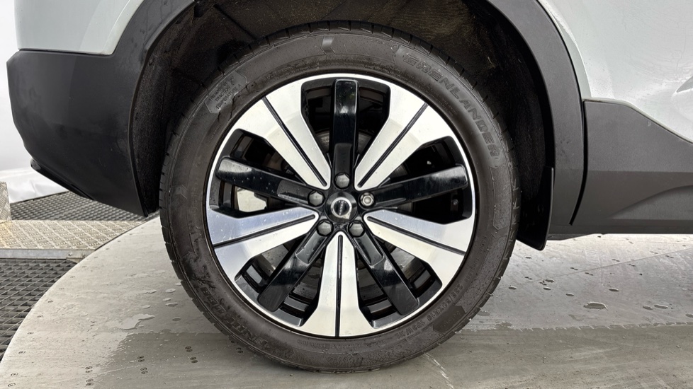 VOLVO XC40 ESTATE 1.5 T5 Recharge PHEV Ultimate Dark 5dr Auto