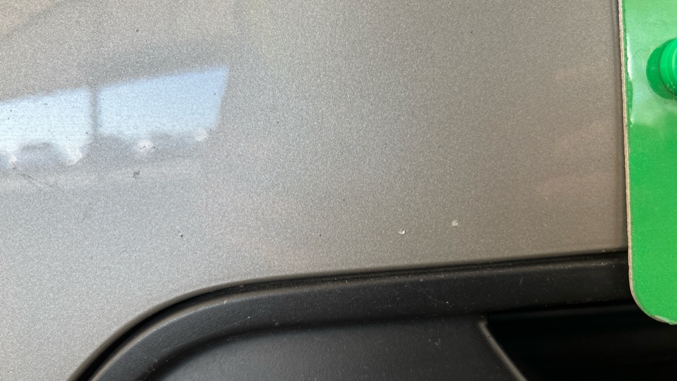 MINI HATCHBACK chips