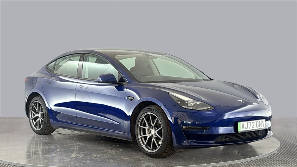 TESLA MODEL 3 Image 7