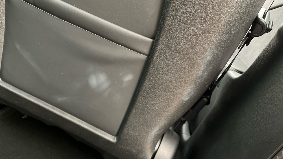 TESLA MODEL 3 scuff