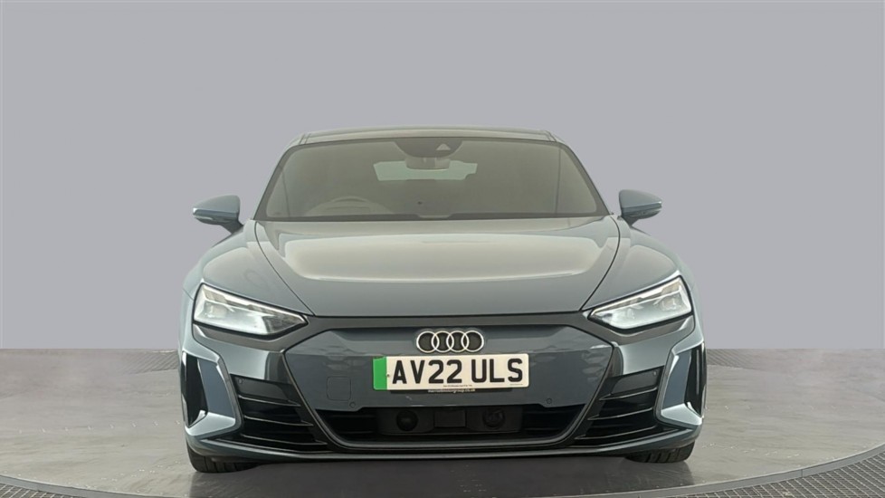 AUDI E-TRON GT Image 8