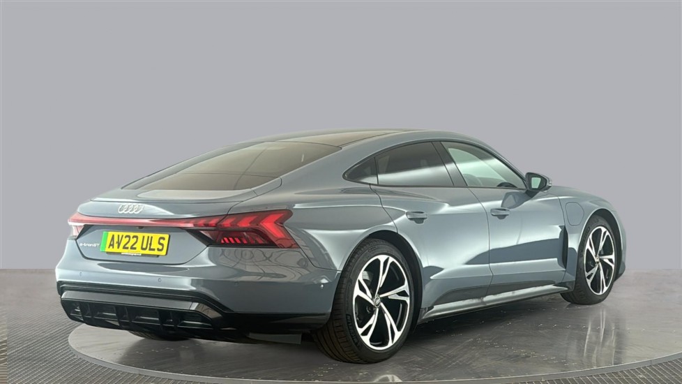 AUDI E-TRON GT Image 5