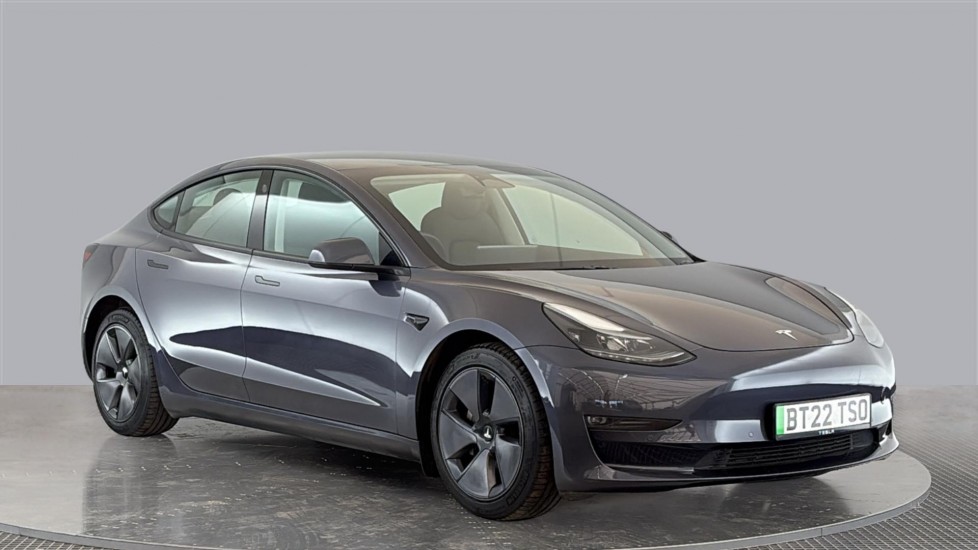 TESLA MODEL 3 Image 7