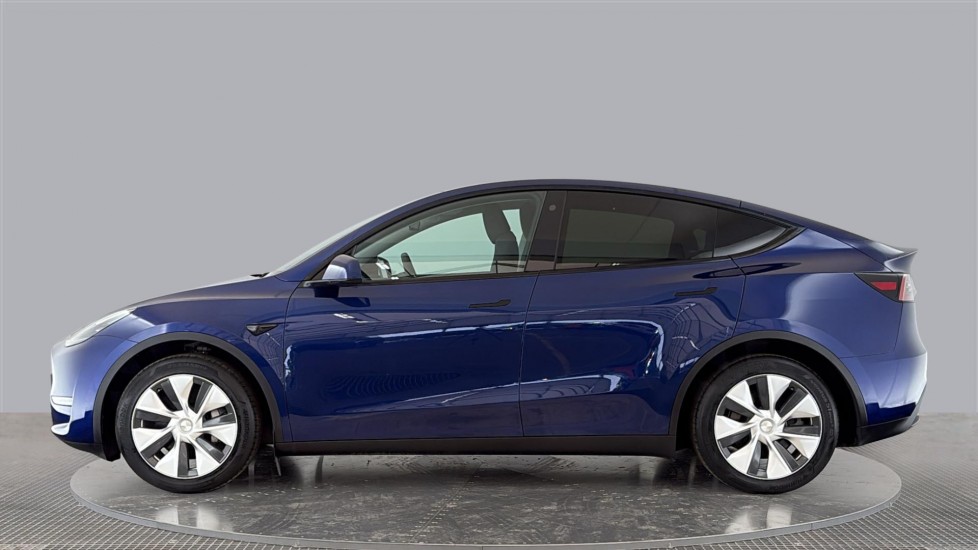 TESLA MODEL Y Image 2