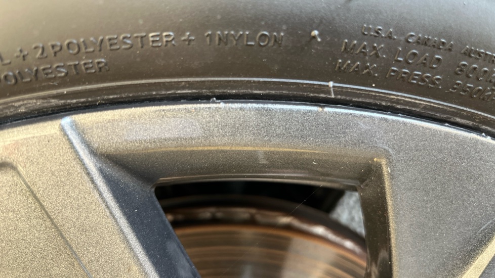 SKODA ENYAQ scuff