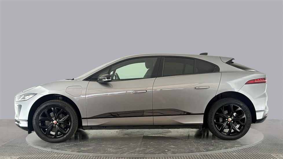 JAGUAR I-PACE Image 2