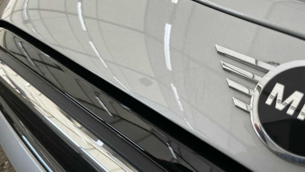 MINI HATCHBACK scratches