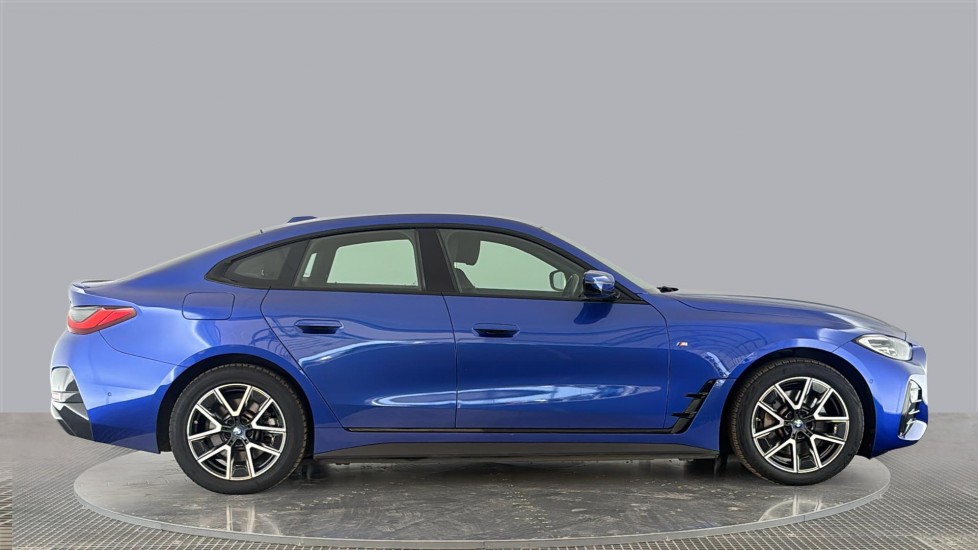 BMW I4 Image 6