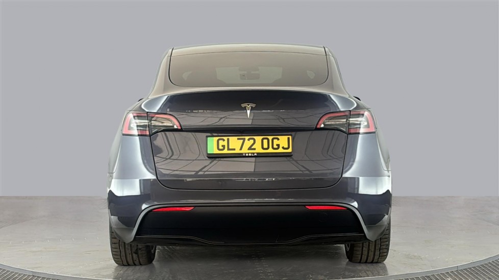 TESLA MODEL Y Image 4