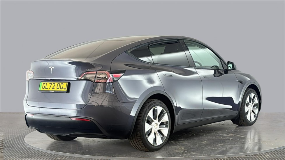 TESLA MODEL Y Image 5