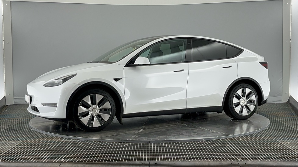 Used TESLA MODEL Y