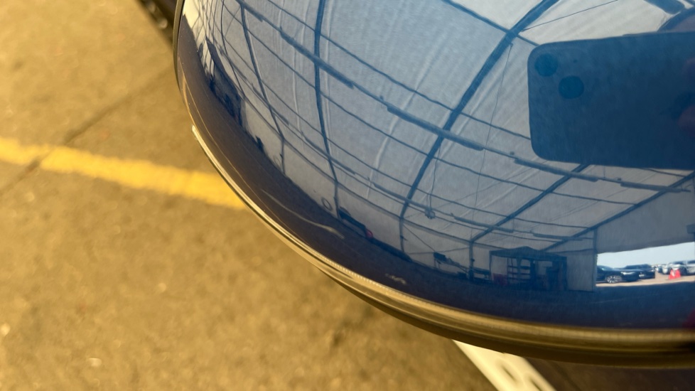 MERCEDES GLC Scratches