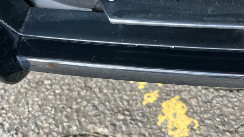 BMW iX3 Scratches and chips