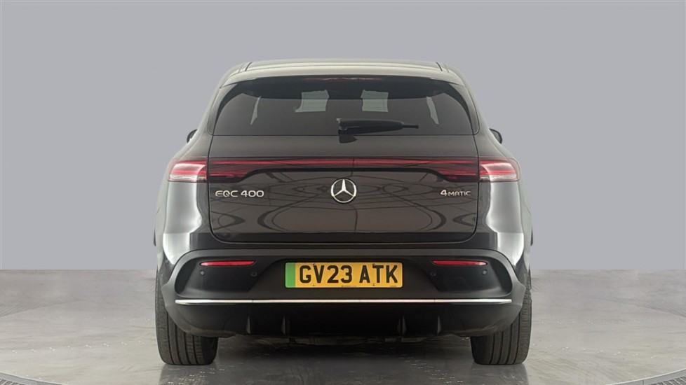 MERCEDES EQC Image 4