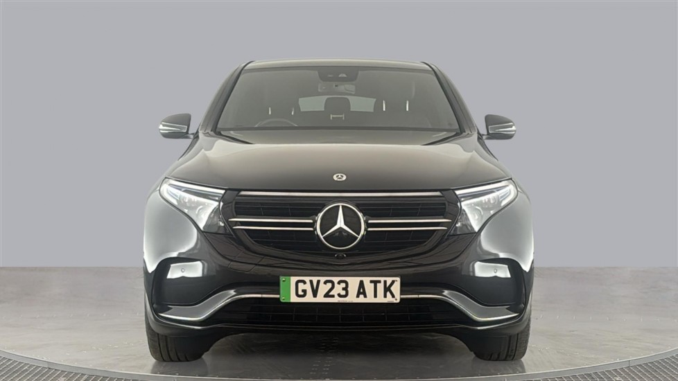MERCEDES EQC Image 8