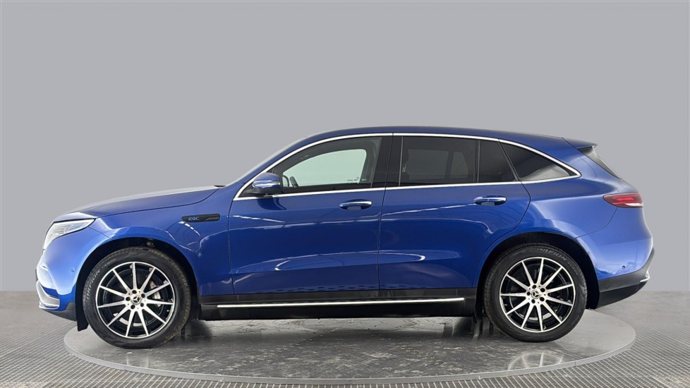 MERCEDES EQC Image 2