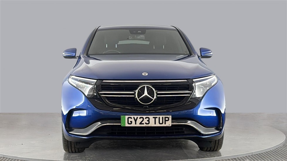 MERCEDES EQC Image 8