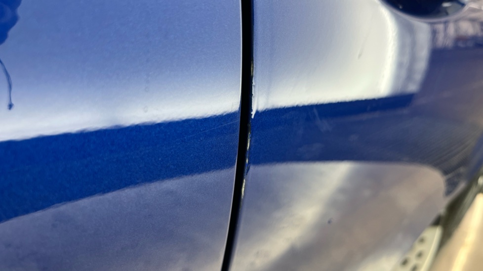MERCEDES EQC chips