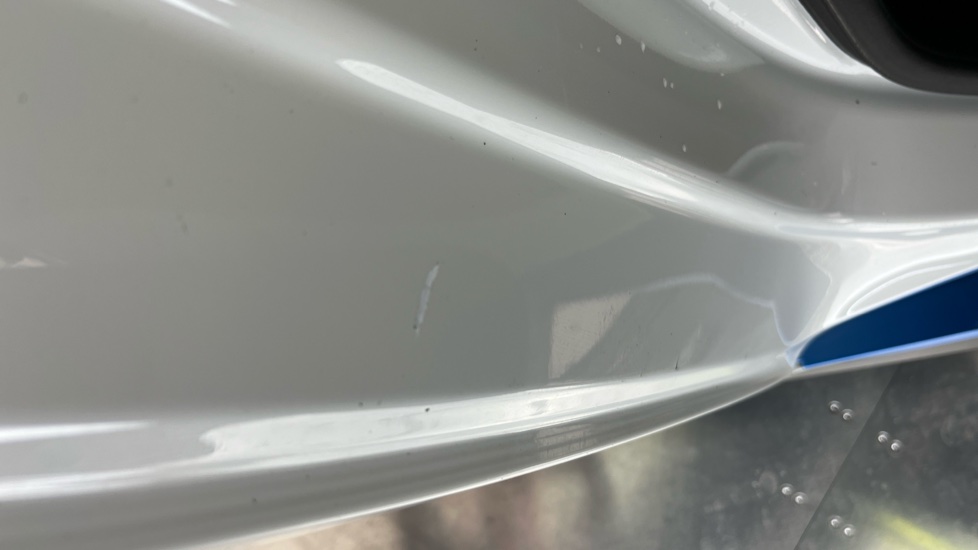 BMW I4 dents and scratches